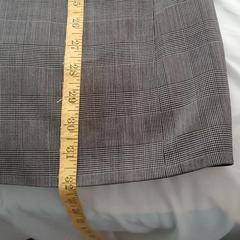 Hugo Boss Mens Sports Coat Plaid Black & Grey
